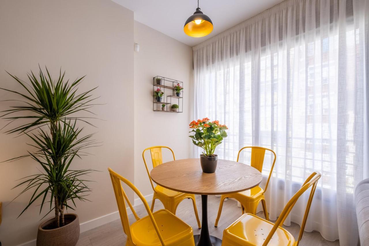 Minty Stay - Trinidad Apartments Málaga Exterior foto